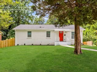 1532 McAllister Dr, Charlotte, NC 28216