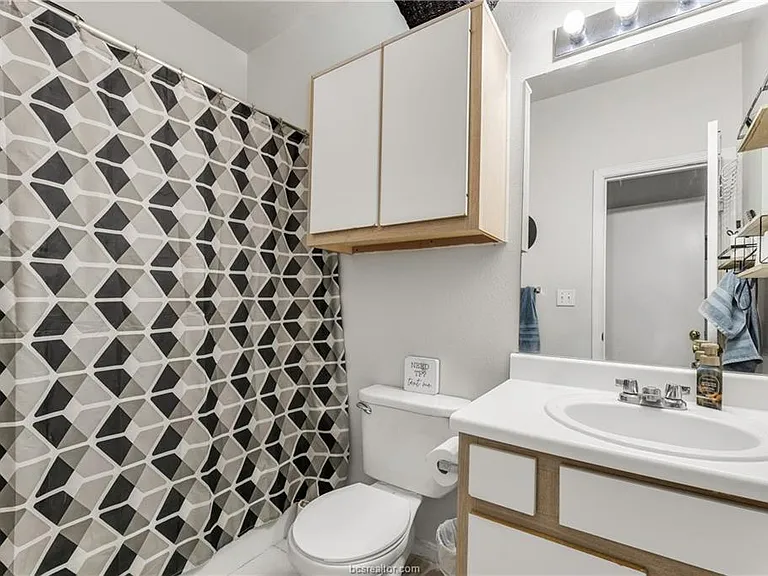 1249 Canyon Creek Cir — Photo 12