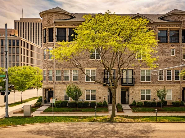 104 W Monument Ave, Dayton, OH 45402