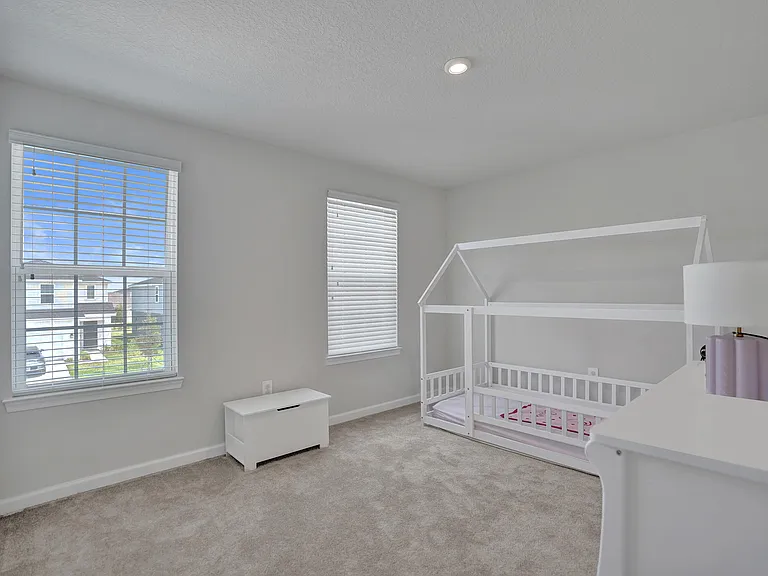 12749 SW Orvieto Way — Photo 20