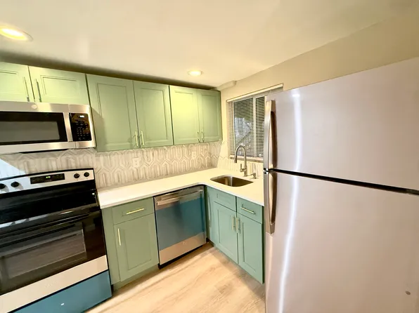 (undisclosed Address), Ronkonkoma, NY 11779