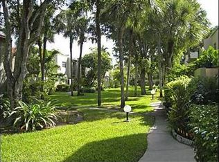 4704 SW 67th Ave APT N2, Miami, FL 33155