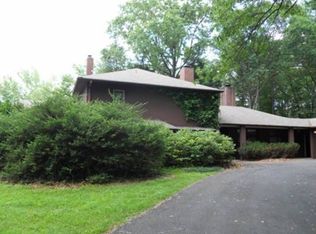 361 Spring Ln, East Stroudsburg, PA 18301