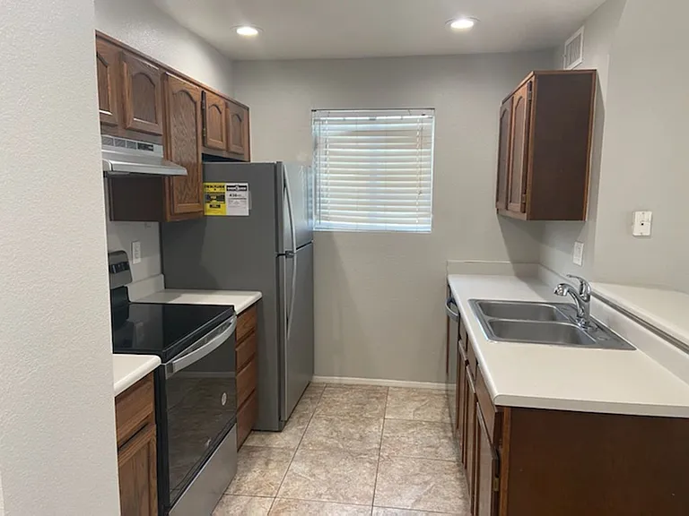 2301 E University Dr #167-9 — Photo 4