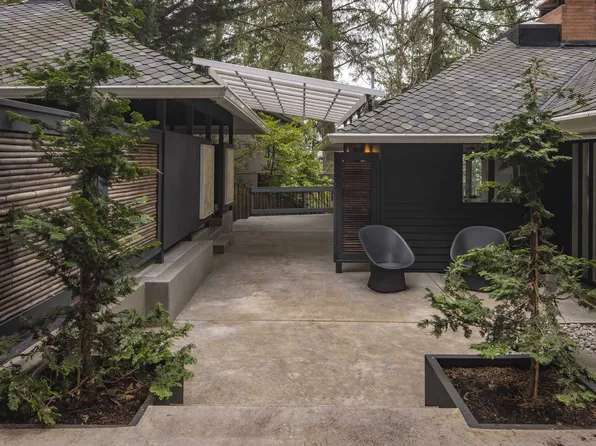 3340 SW Fairmount Blvd, Portland, OR 97239