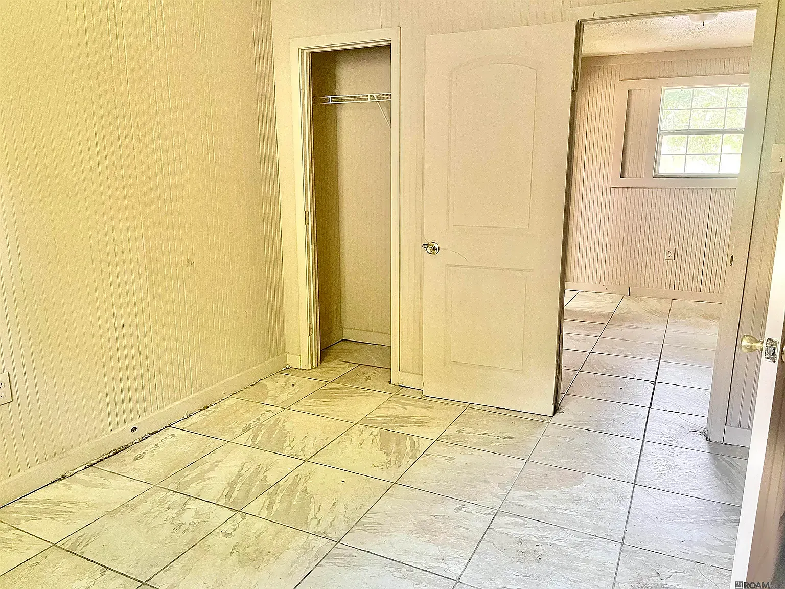 3 bed, 800 sqft, $1,000 — Photo 4