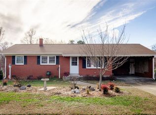 304 Marion St, Graham, NC 27253
