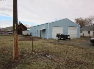 920 Cole St, Haines, OR 97833