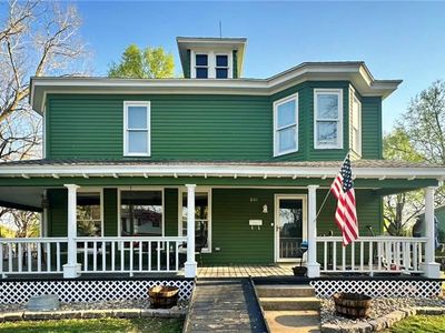 801 E Pearl St, Harrisonville, MO, 64701