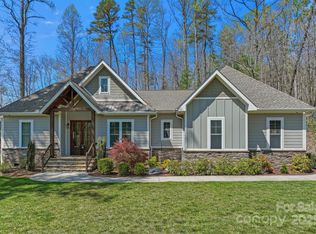 3511 Chimney Rock Rd, Hendersonville, NC 28792