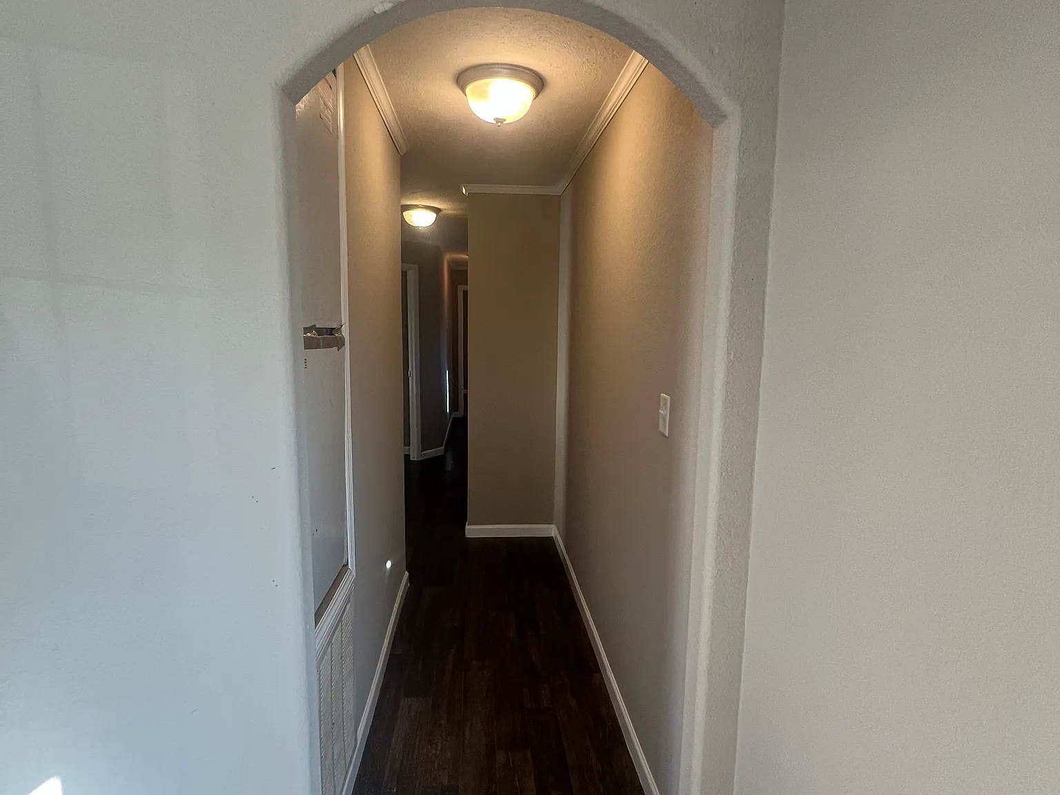 3 bed, 1080 sqft, $1,450 — Photo 3