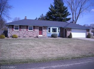 1861 Newcastle Dr, Jenison, MI 49428