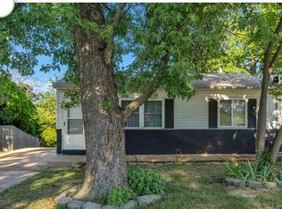 116 Solley Dr, Ballwin, MO 63021