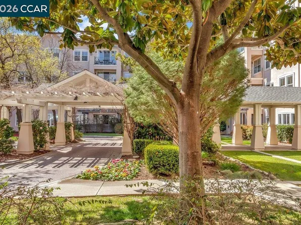 1860 Tice Creek Dr APT 1307, Walnut Creek, CA 94595