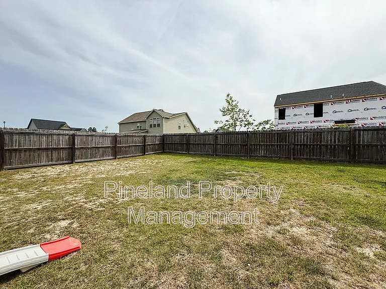 3935 Standardbred Dr — Photo 22