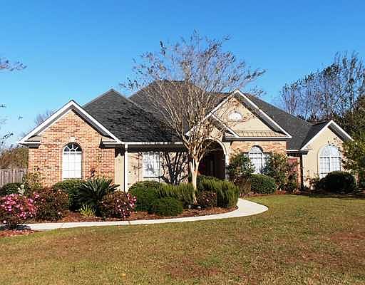 1st image of 12210 Lake Forest Dr