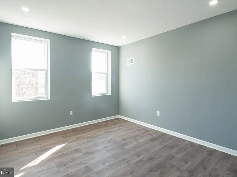 3060 Salmon St — Photo 12