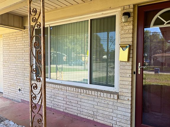 3rd image of 2022 Odessa Dr