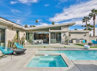262 W Vista Chino Rd, Palm Springs, CA 92262