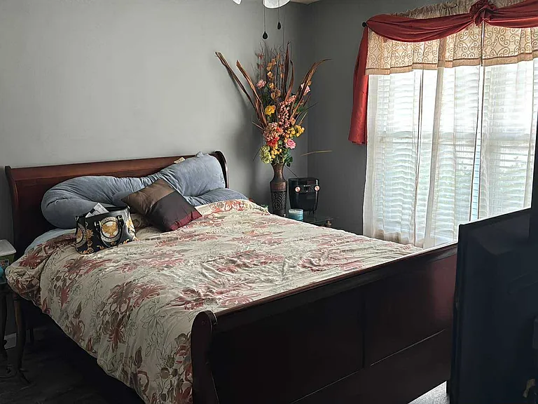 Harbour Pointe Pl — Photo 10