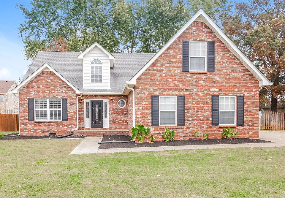 1924 Pennington Dr