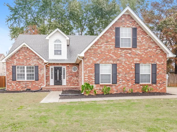 1924 Pennington Dr, Murfreesboro, TN 37129