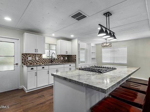 5th image of 2650 W UNION HILLS Drive #200