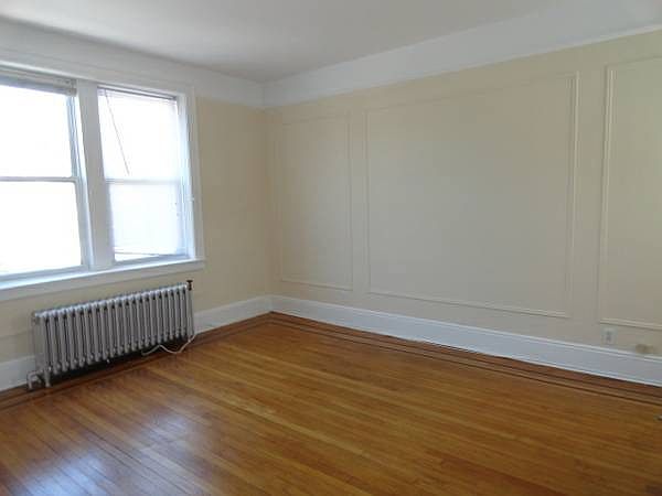1st image of 2430 29th St APT 2A