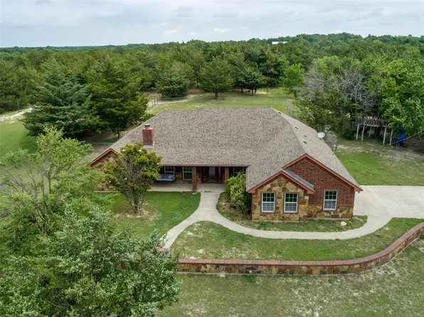 171 Chestnut Rd, Whitewright, TX 75491