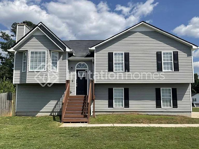 500 Weston Ct — Photo 1