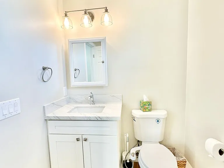 9431 W Lilac Rd — Photo 15