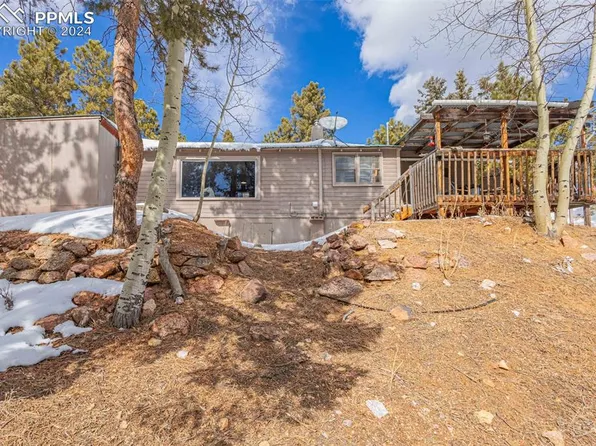 4 Honeysuckle Rd, Woodland Park, CO 80863