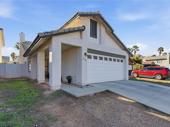 2nd image of 8149 W Cactus Flower Ct