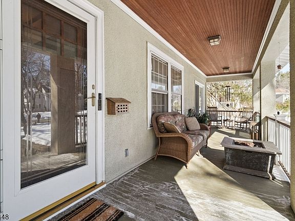 3rd image of 43 Howell Rd