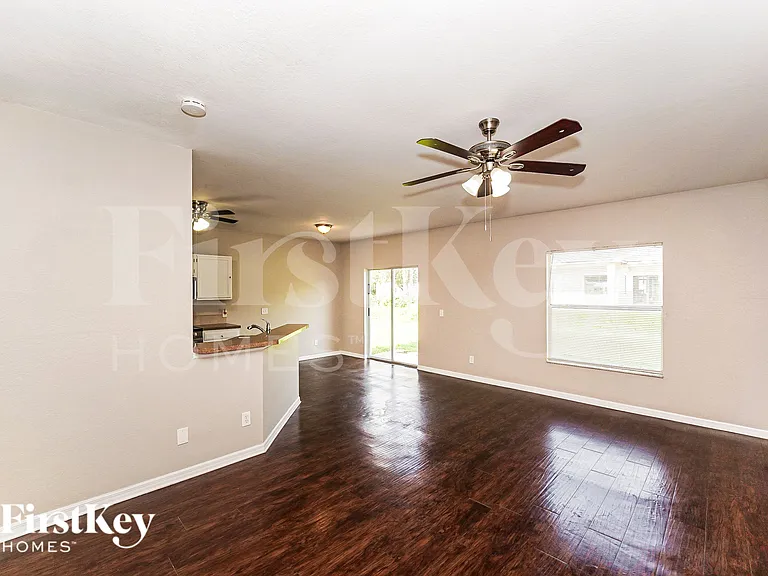 5210 Prime Ter — Photo 5