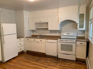 18 Union St APT 4, Windsor, VT 05089