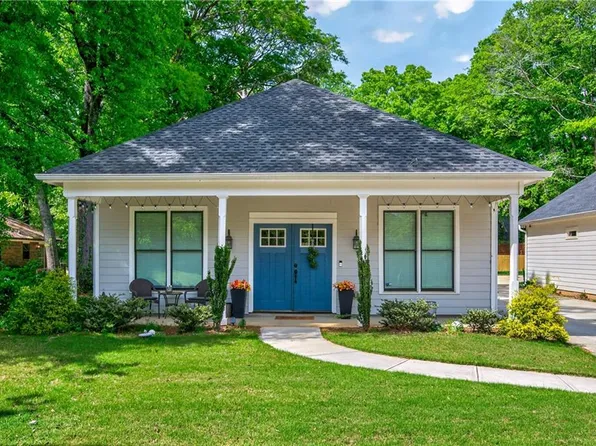 1001 Davis St, Monroe, GA 30655