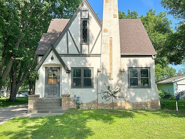 717 Bradley Ave