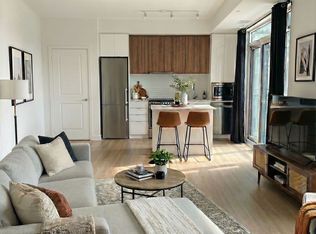 30 Upper Mall Way #621A, Vaughan, ON L4J 0L7