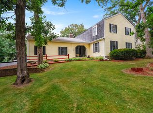 8670 Howard St, Saint John, IN 46373