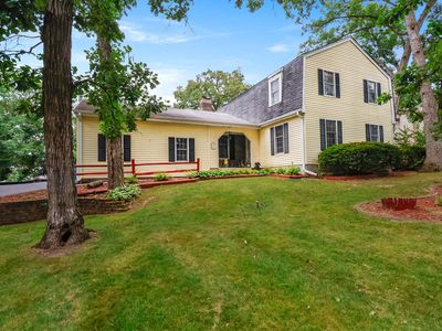 8670 Howard St, Saint John, IN, 46373