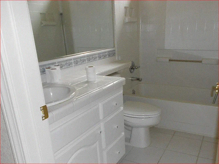 2041 Pheasant Dr — Photo 6
