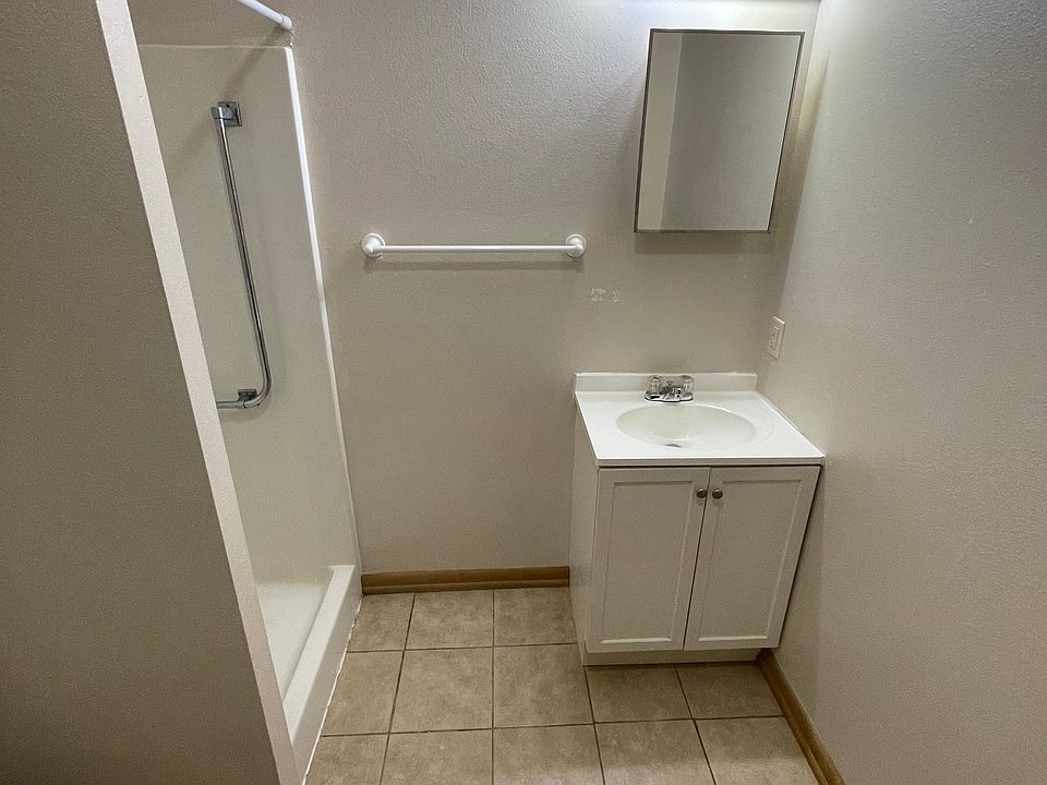 122 Maine Street Apartment Rentals Mauston, WI Zillow