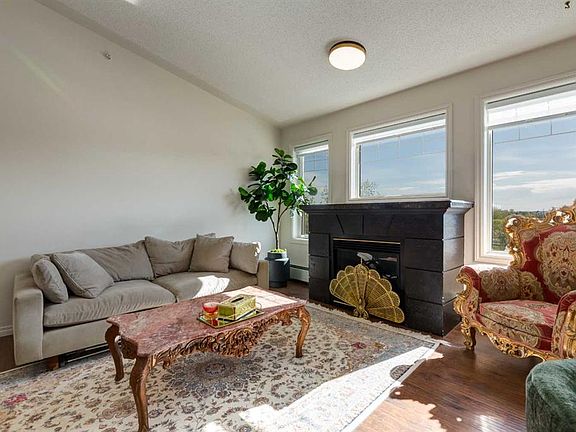 5th image of 2419 NW Erlton Rd SW #505