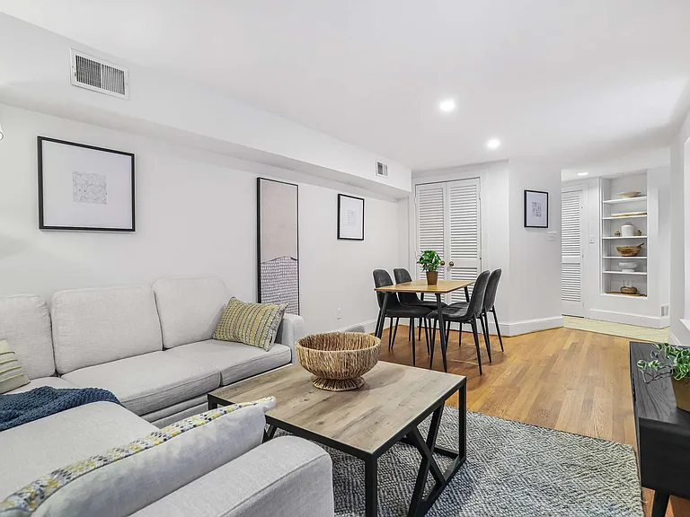 1732 Willard St NW #B — Photo 9