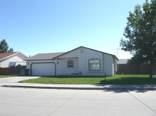 185 W 15th St N, Mountain Home, ID 83647