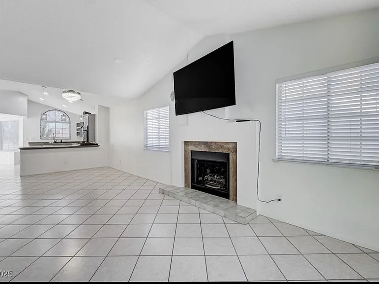 2268 Welsey Manor Dr — Photo 10