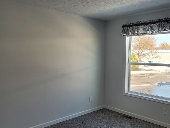 5th image of 1601 David Pl #412