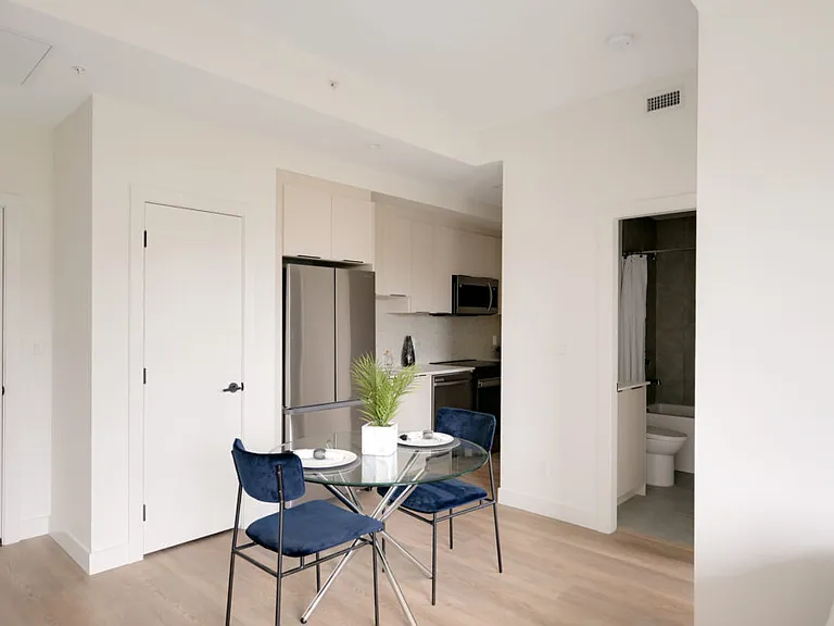 612 Constance Ave — Photo 33
