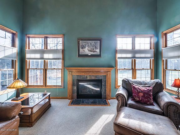 5th image of 16732 Stoney Creek Ct